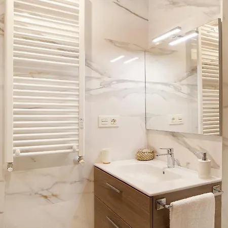 Apartamento Mencia Apartment *